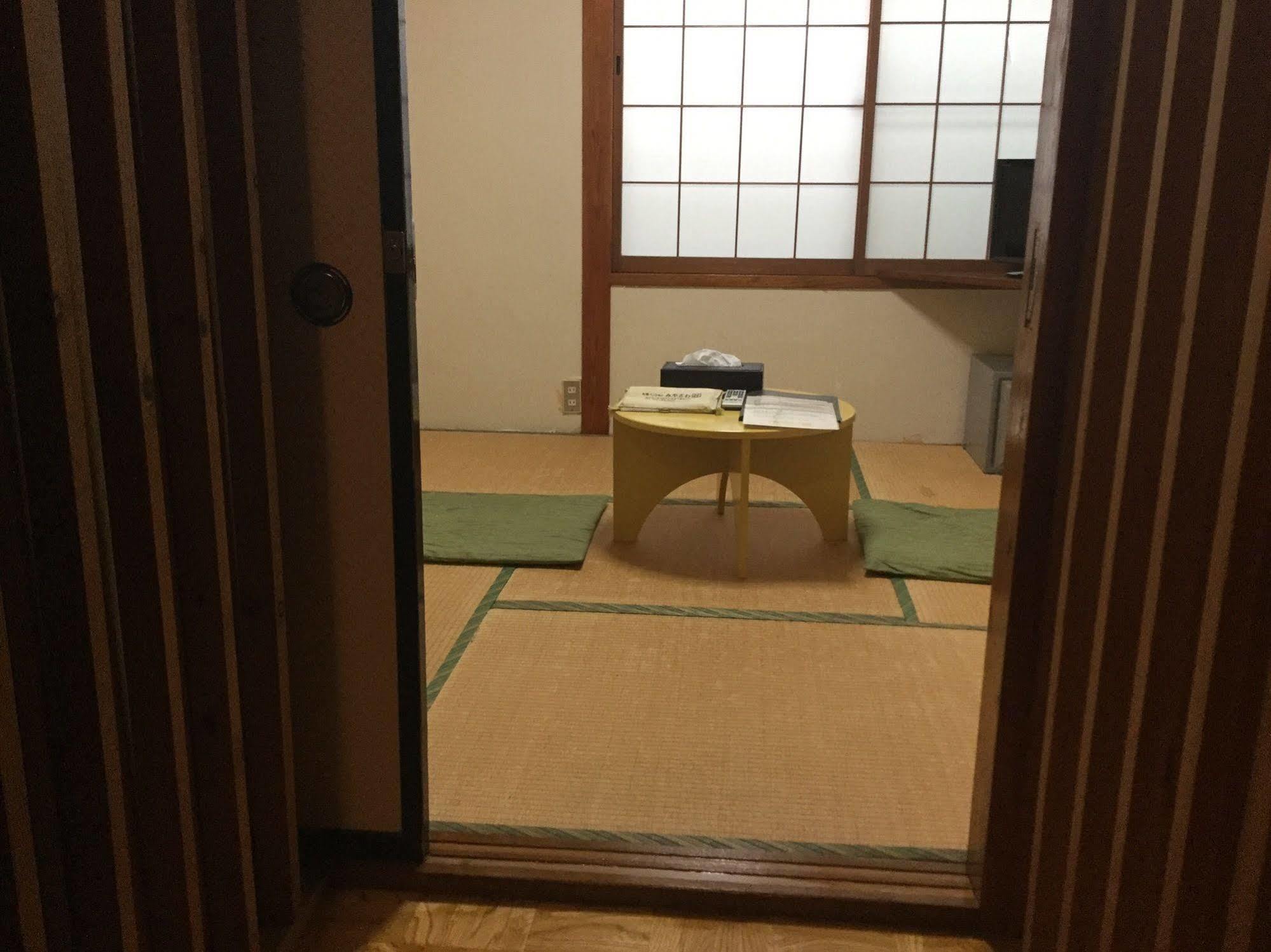 Nozawaonsen Guest House Miyazawa Exterior photo